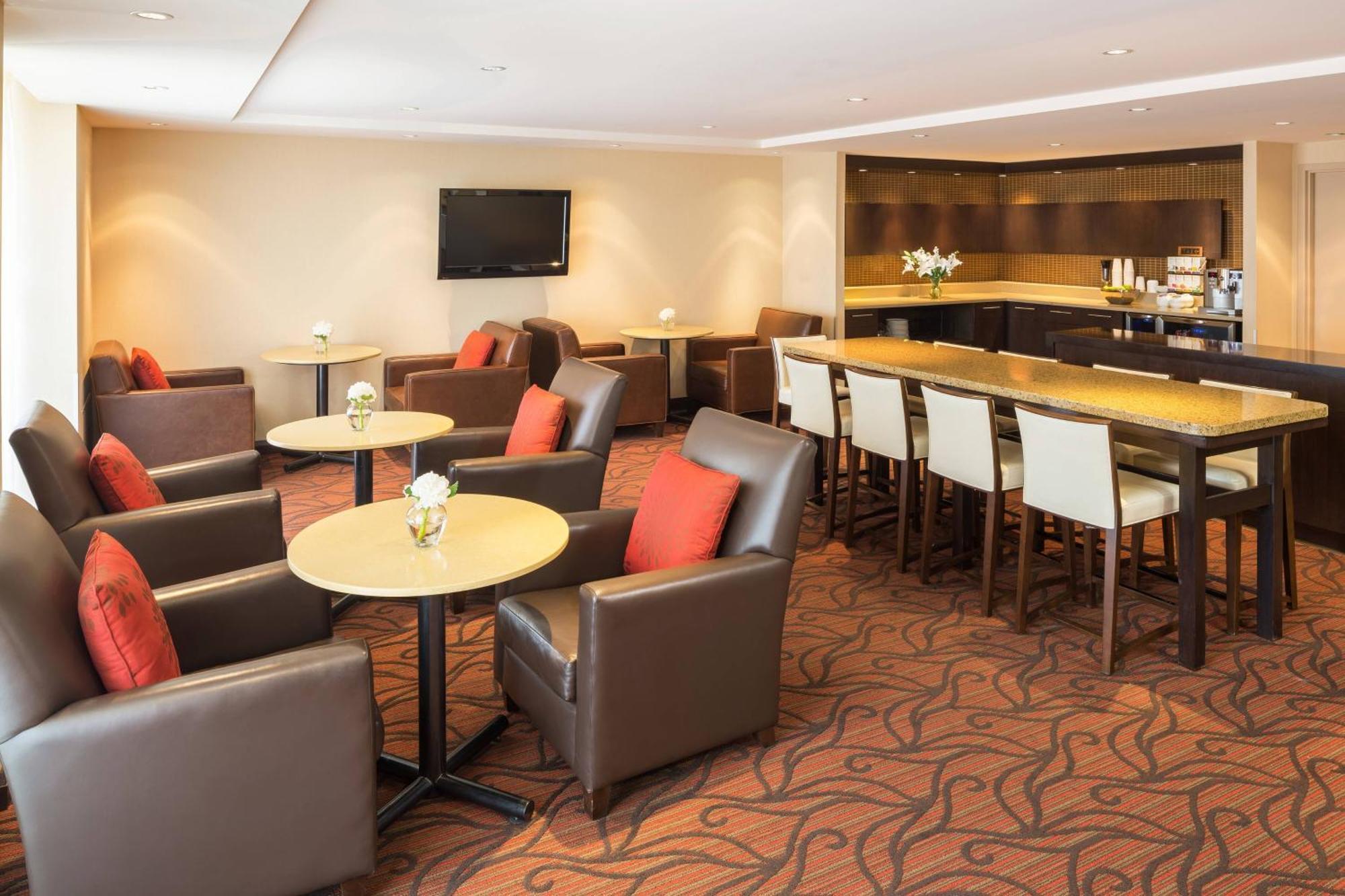 Sheraton Vancouver Airport Hotel Richmond Exterior photo